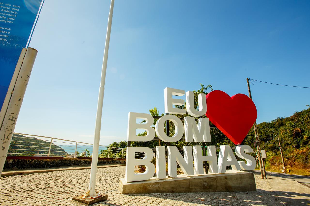 Bombinhas Summer Beach Exterior photo